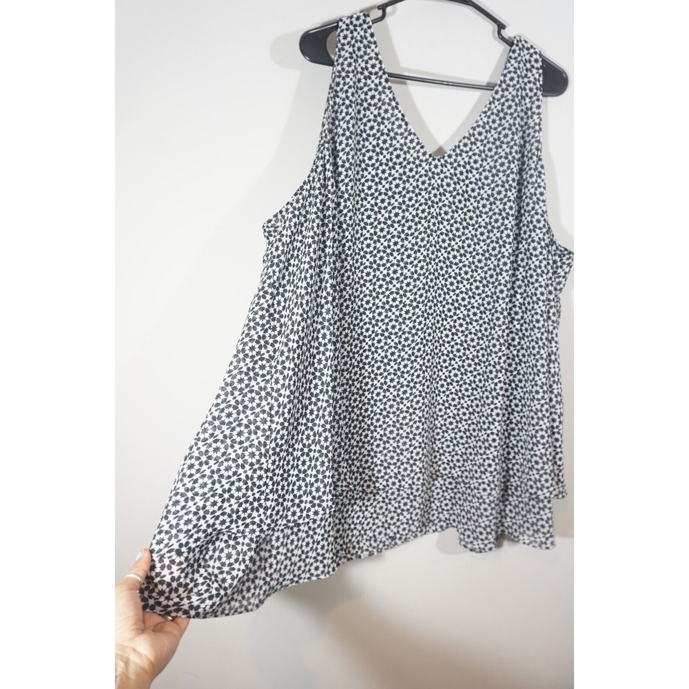 Lane Bryant Sleeveless Flowy Tunic Women Plus Size 28 - Picture 3 of 5